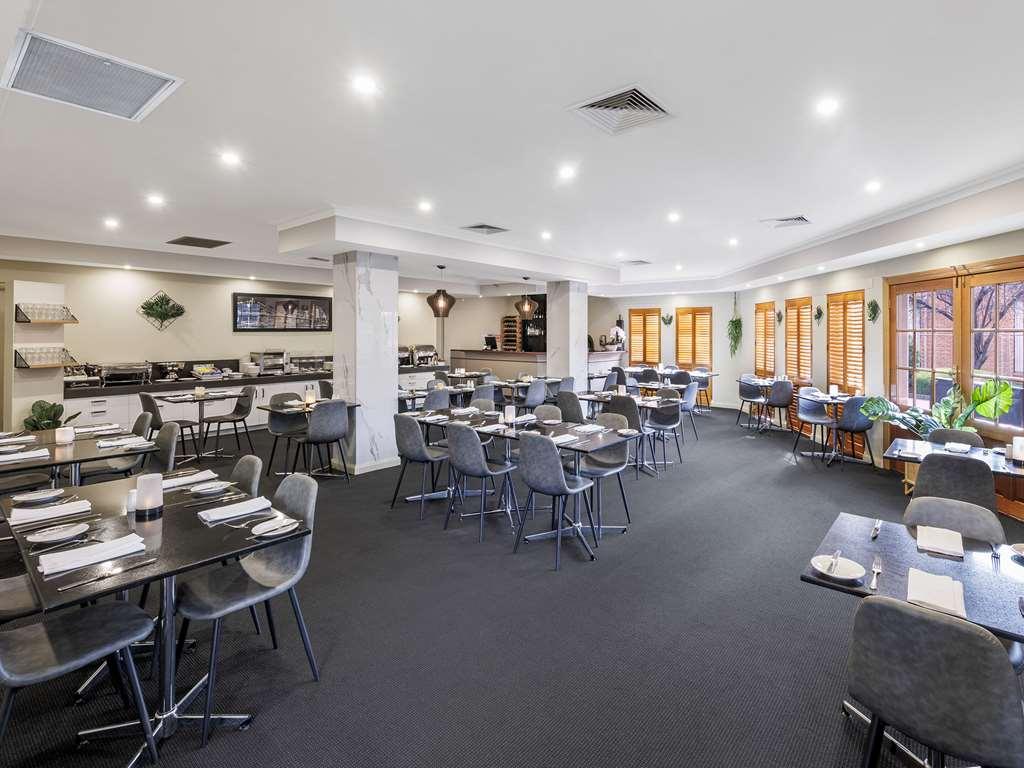 Quality Hotel Melbourne Airport Restaurante foto